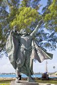 foto of bermuda  - Sir George Somers bronze statue on Ordnance Island - JPG 