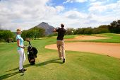 picture of golf  - Couple on golf green - JPG 