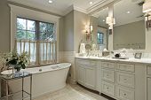 foto of home  - Master bath in luxury home with marble counter - JPG 