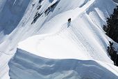 pic of france  - Alpinists crossing Rochefort Ridge - JPG 