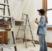 picture of thirties  - Home renovating woman mid - JPG 