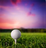 image of golf  - Golf ball on tee - JPG 
